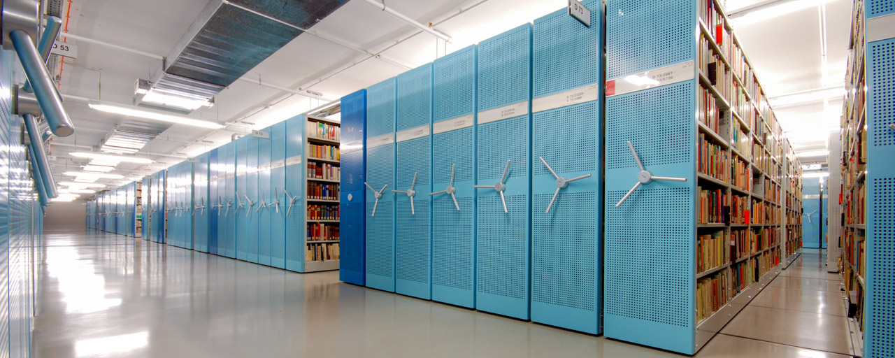 Compact unit in the stacks of the German National Library in Frankfurt am Main