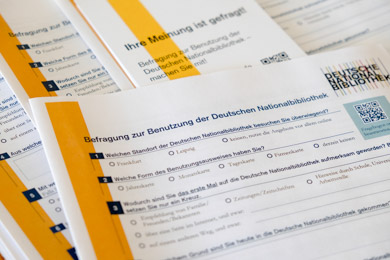 Fragebögen für die  Befragung zur Benutzung der Deutschen Nationalbibliothek 2020