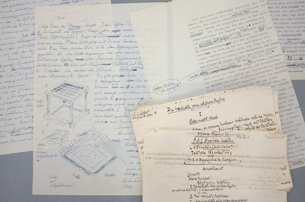 Six pages of various hand-written and typewritten letters; some with sketches Six pages of various hand-written and typewritten letters; some with sketches